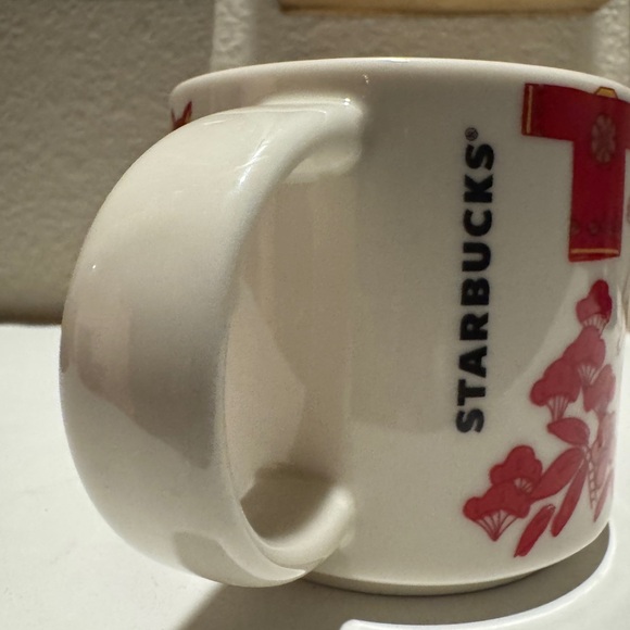 Starbucks 2021 JAPAN Japan Been There Series Mug 14 oz. Mt.Fuji Sumo Cat - Picture 6 of 7